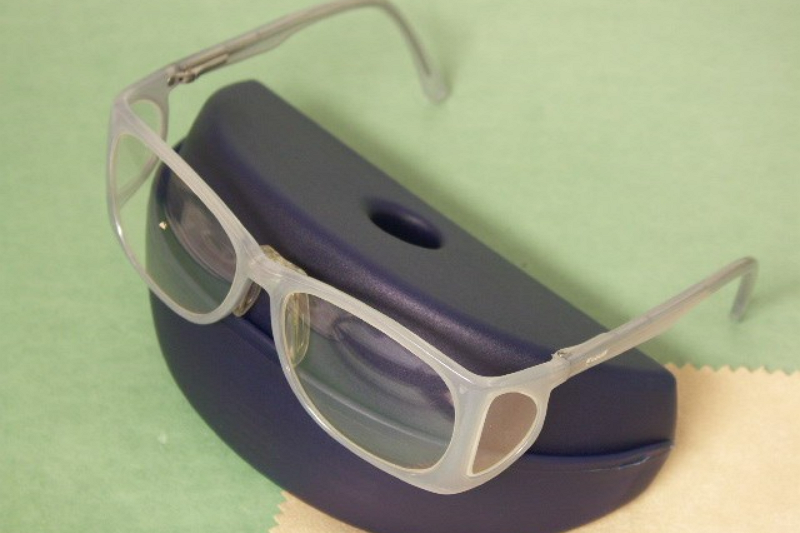 Which Radiations Can X-Ray Protective Eyewear Block?